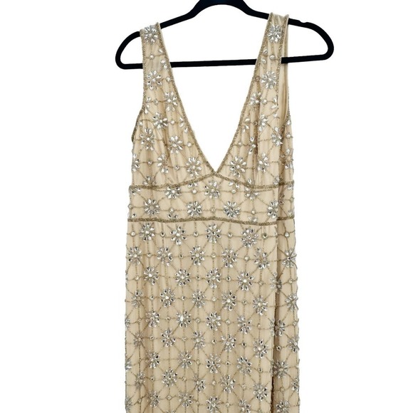 Mac Duggal Sleeveless Hand Beaded V-Neck Gown Maxi Dress Nude Silver Size 10 NWT - Picture 10 of 13